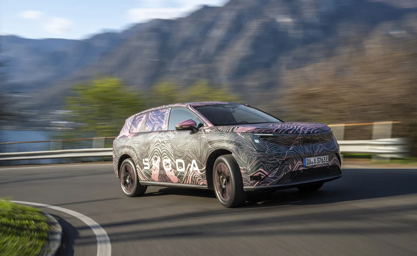 Nowa Skoda Peaq 90