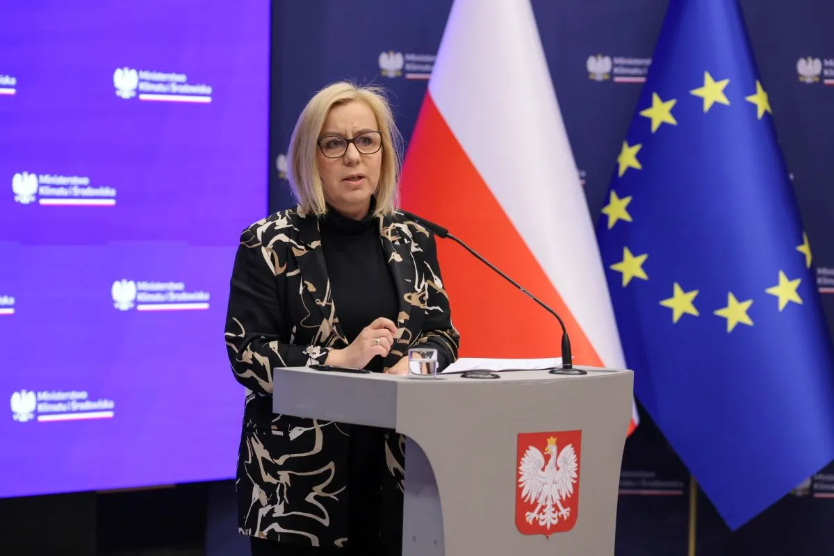 "Czyste Powietrze" pod lupą CBA. Oświadczenie Hennig-Kloski