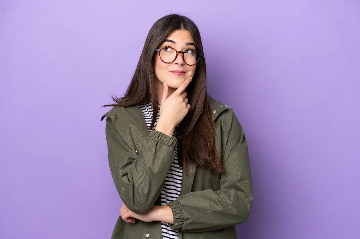 Young,Brazilian,Woman,Isolated,On,Purple,Background,Thinking,An,Idea