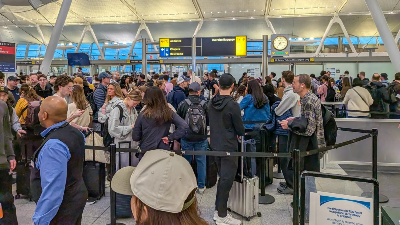 New,York,,Ny,-,March,27,,2026:,Long,Tsa,Lines