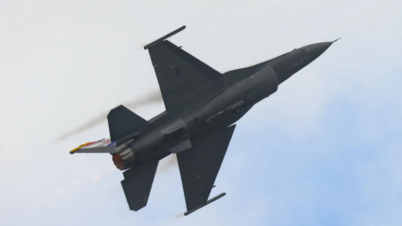 F-16 Fighting Falcon
