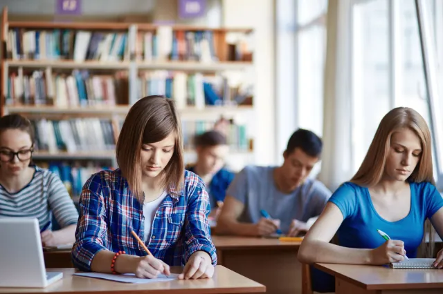 Nauczyciel pierwszego kontaktu. Co czeka polski system edukacji?