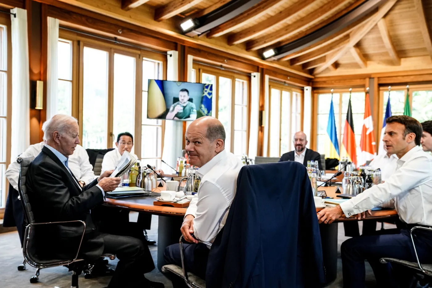Przywódcy G7 potwierdzają potrzebę stworzenia planu odbudowy Ukrainy