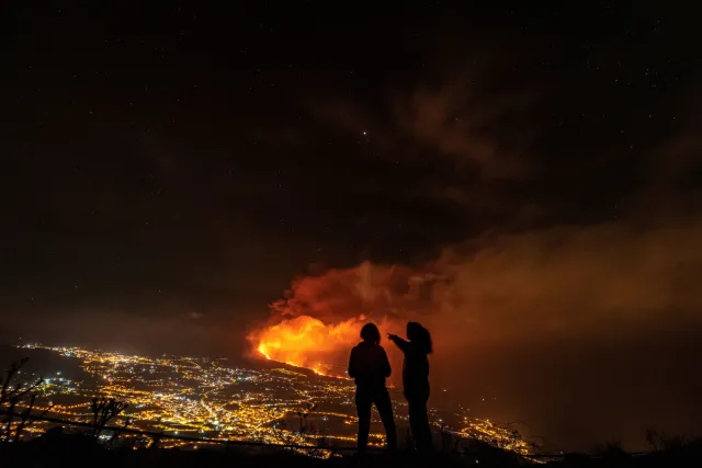 Wulkanolodzy: Erupcja Cumbre Vieja może spowodować wysokie fale na Atlantyku