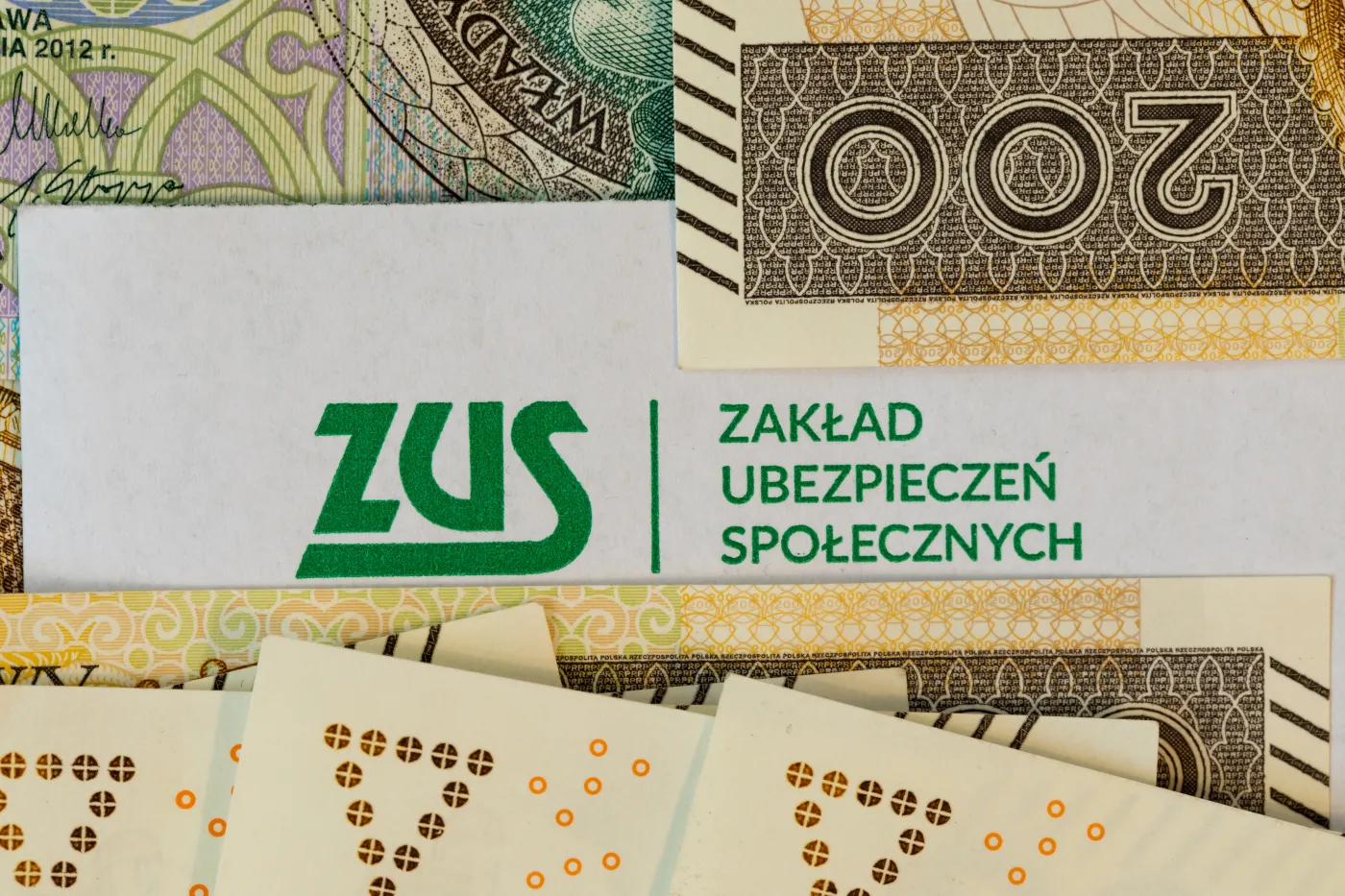 Niezależnie od wieku możesz otrzymać ponad 600 zł od ZUS