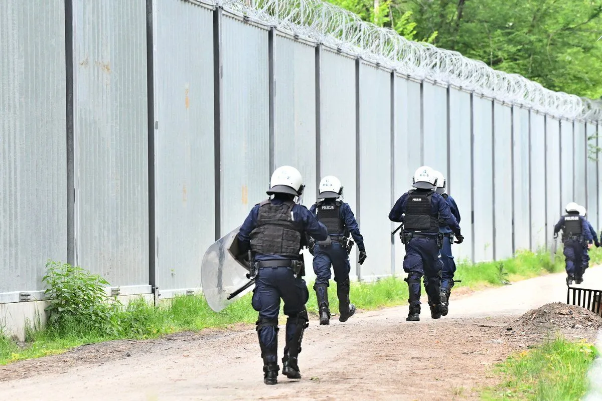 Już obowiązuje tzw. strefa buforowa przy granicy z Białorusią. Co powinni wiedzieć okoliczni mieszkańcy?