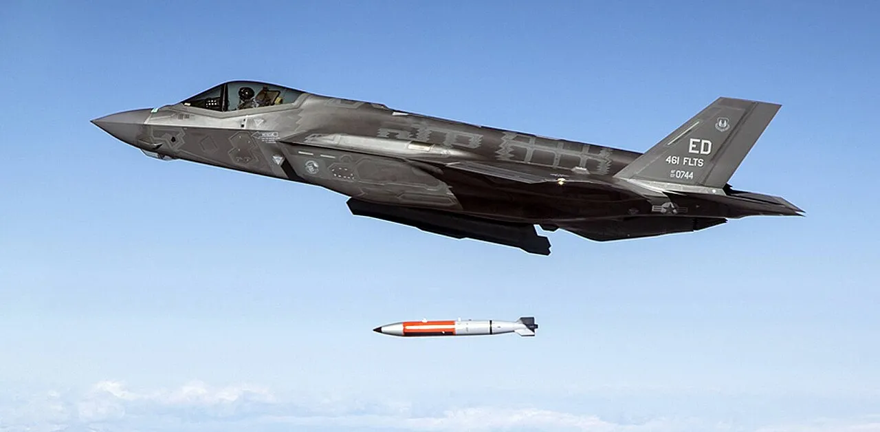Polskie F-16 razem z innymi samolotami NATO ćwiczą uderzenie nuklearne
