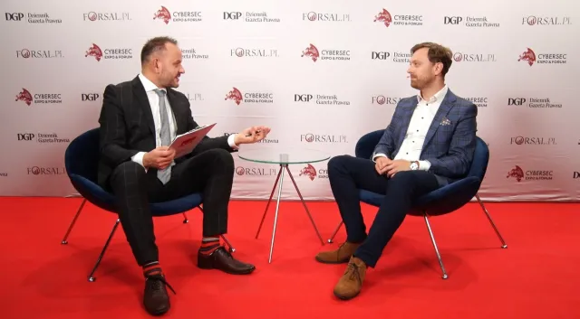 Nie czekaj, aż klient się wkurzy – cyfrowy monitoring działa wcześniej - rozmowa z Mateuszem Ossowskim z firmy Monit24 podczas CYBERSEC EXPO & FORUM 2025