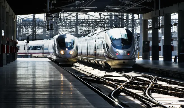 Spółka CPK nie kupi na razie szybkich pociągów. High-speed to melodia przyszłości. Skorzysta na tym Intercity