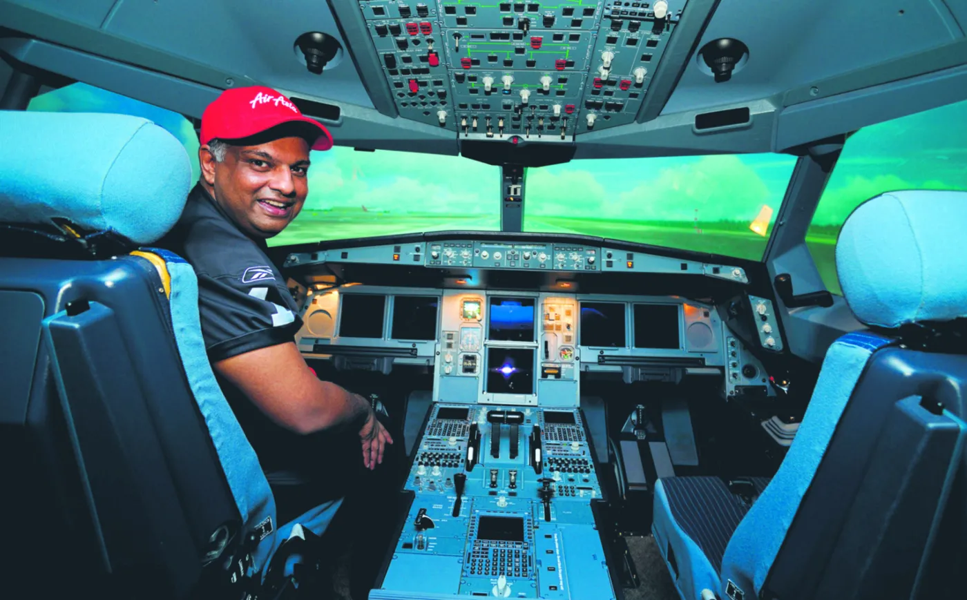 Tony Fernandes, szef Air Azja łamie tanie schematy
