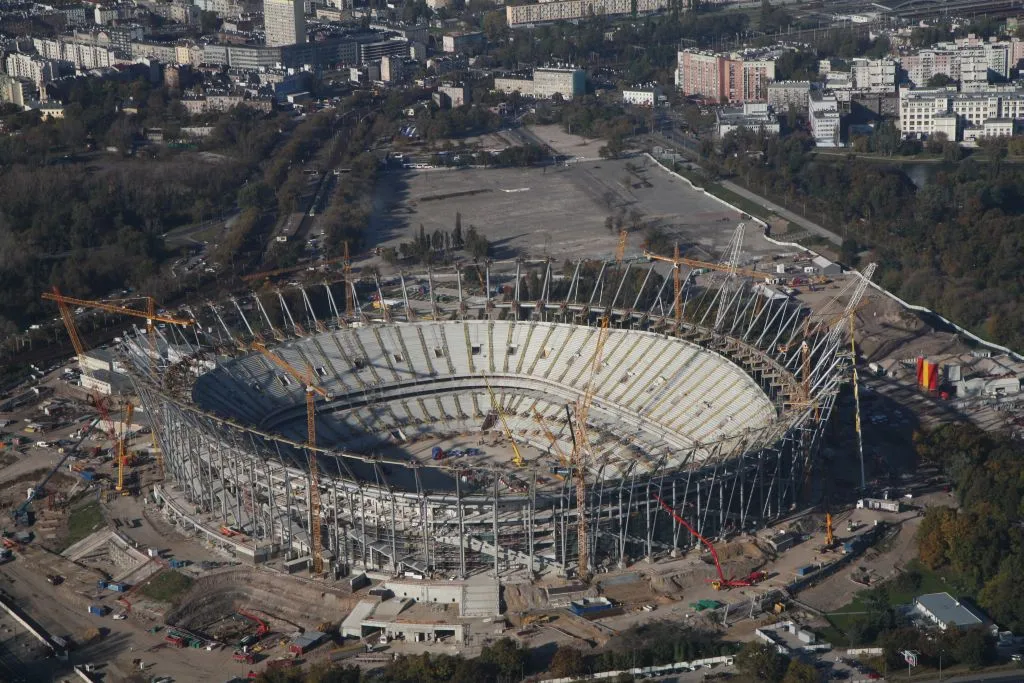 Podwykonawcy budowy Stadionu Narodowego próbowali wyłudzić 2,4 mln zł