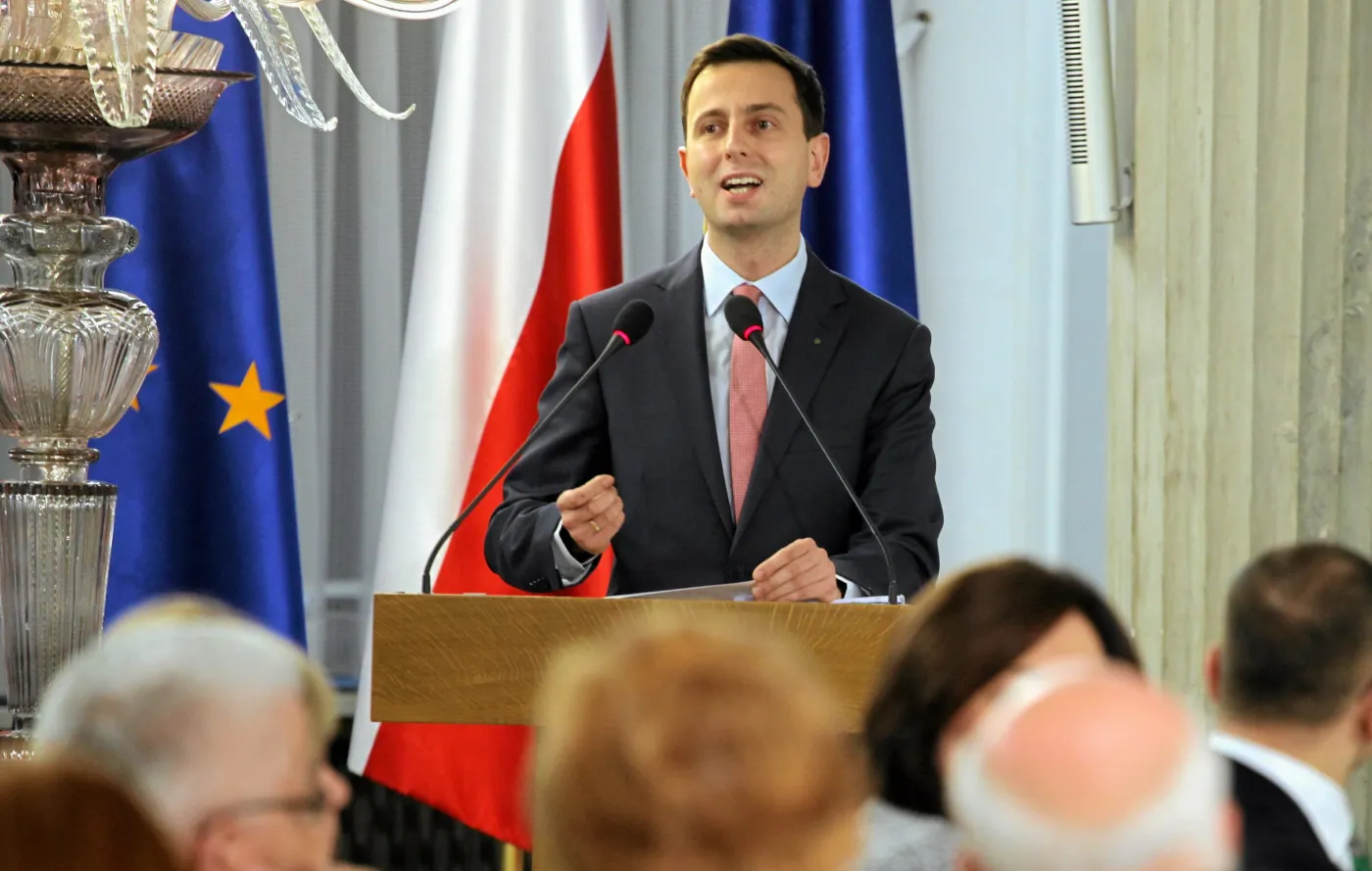 Powrót do dialogu trójstronnego. Ale to jeszcze nie komisja