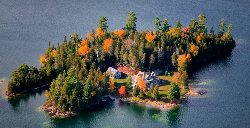 1899053-ile-de-la-baie-bertrand.jpg