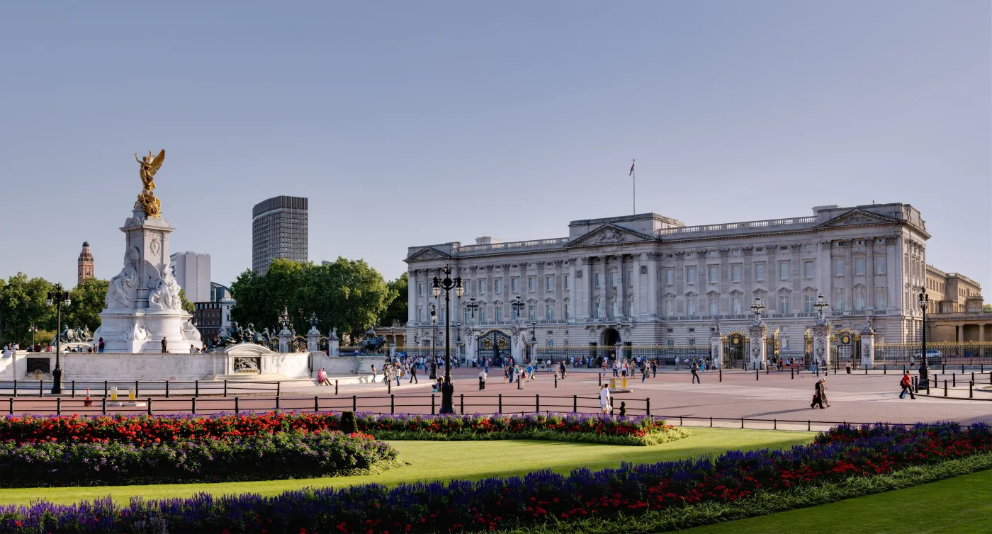 1.Buckingham Palace, wart. 1,55 mld dol.