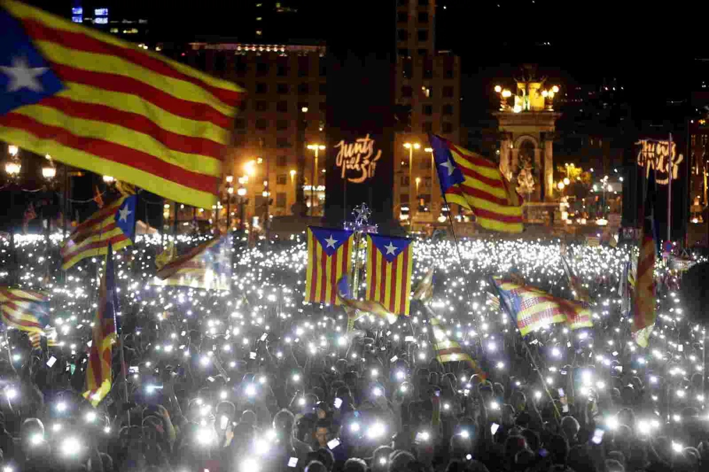 Barcelona EPA/ALBERTO ESTEVEZ Dostawca: PAP/EPA