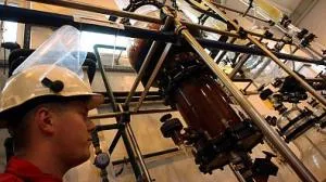 Zamówienia w polskim przemyśle spadły o jedną piątą