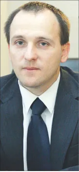 Pożyczać w złotych jest bezpieczniej niż w walutach