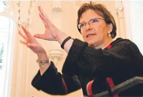 Ewa Kopacz, minister zdrowia, zapewnia, że resort zdrowia nie wycofuje się z pomysłu wprowadzenia systemu dodatkowych ubezpieczeń zdrowotnych