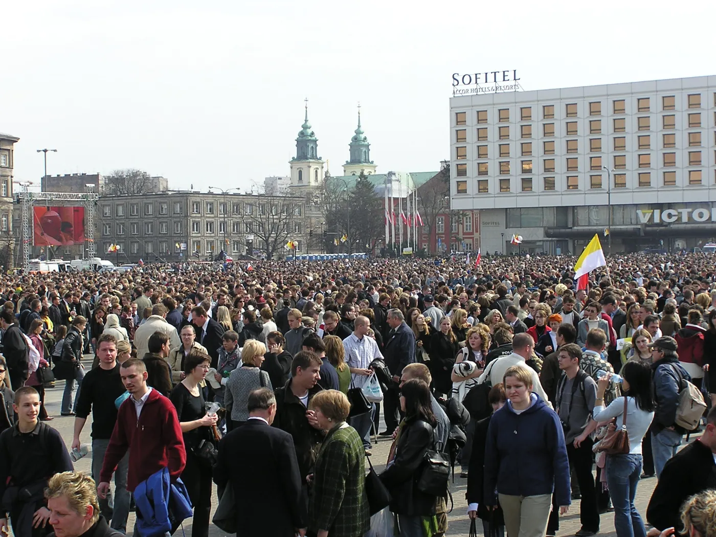 BIEC: Wskaźnik nastrojów społecznych spada równo rok