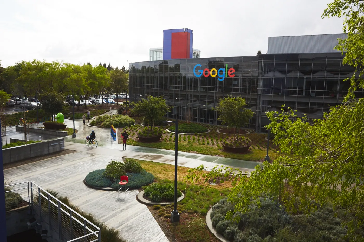 Z wizytą w kalifornijskiej centrali Google. Jak się tam pracuje? [ZDJĘCIA]