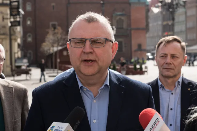 Ujazdowski: Nie grozi nam wyjście z UE, grozi nam marginalizacja