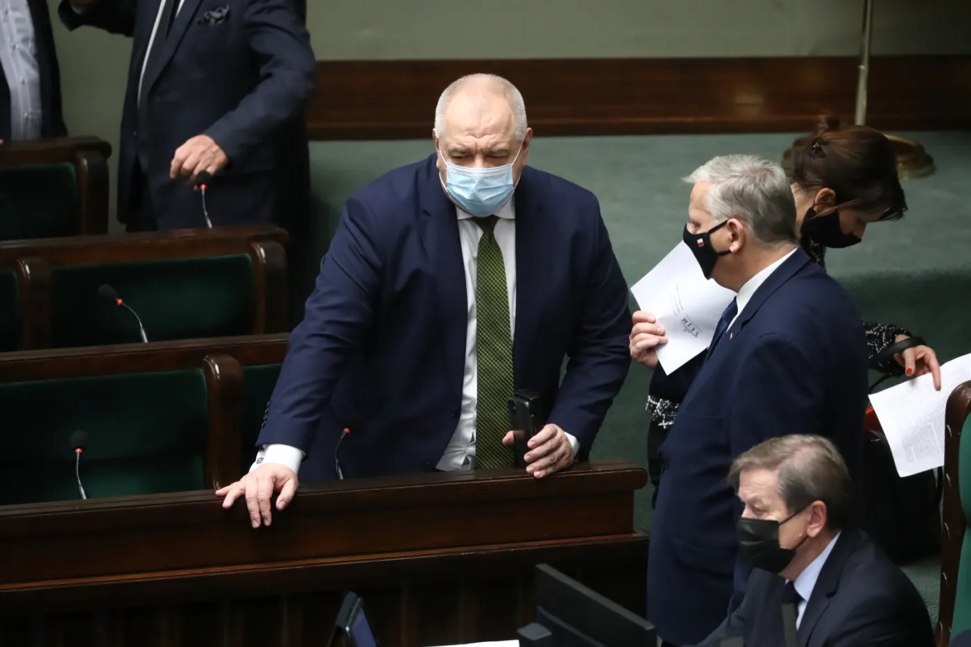 Sejm uchwalił ustawę obniżającą akcyzę na paliwa i prąd. To kolejny element tarczy antyinflacyjnej