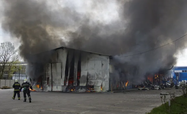 Niewielkie zdobycze Rosjan kosztem dużych strat. Podsumowanie wydarzeń z nocy 24 kwietnia