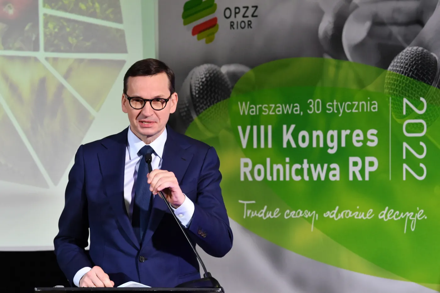 Morawiecki: Obniżamy ceny nawozów, popieramy odstrzał dzików