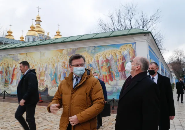 Kuleba: Mamy z ministrem Rauem wspólną wizję zagrożenia dla bezpieczeństwa