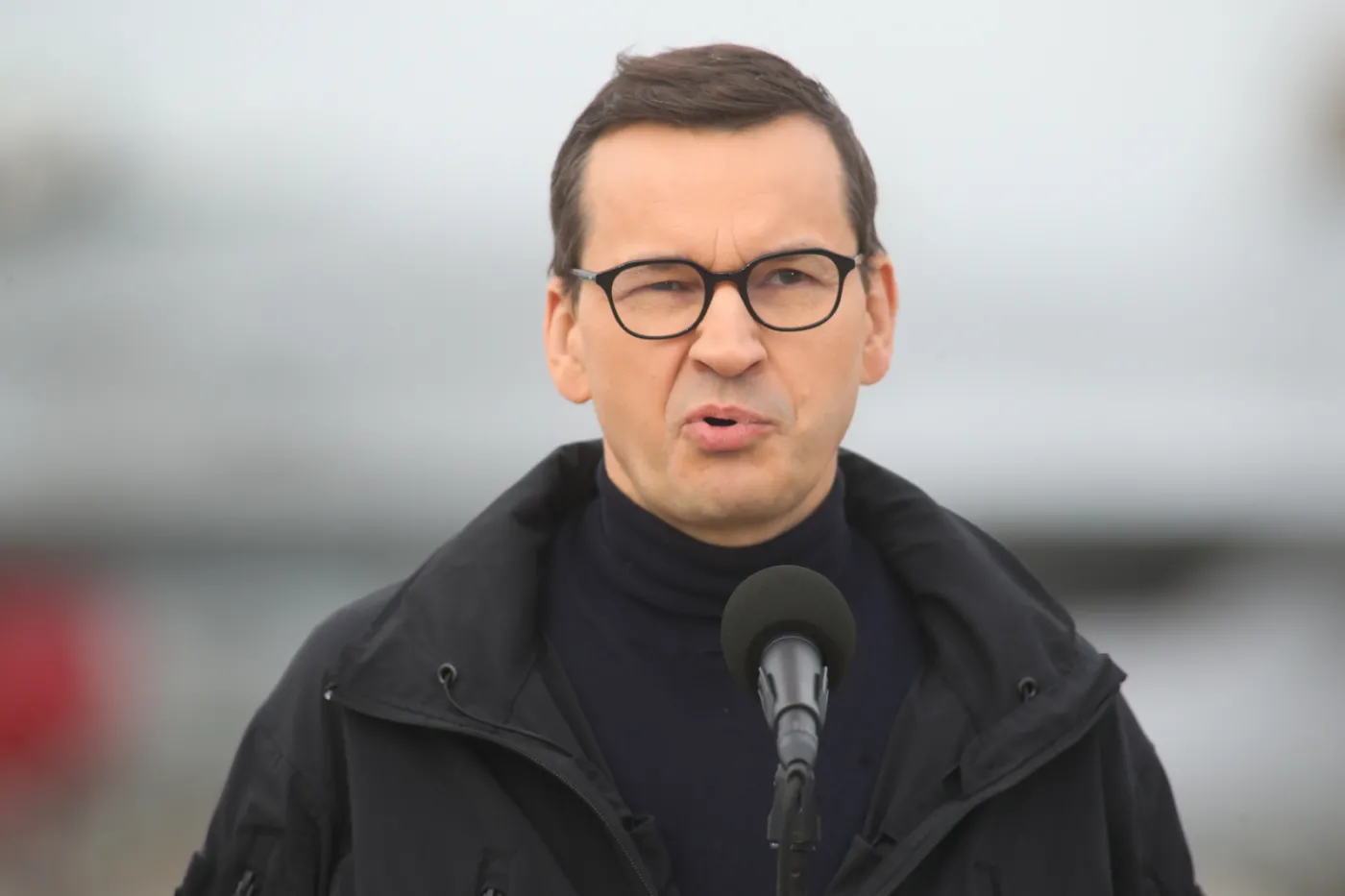 Rząd Morawieckiego z najniższymi notowaniami w historii [SONDAŻ CBOS]