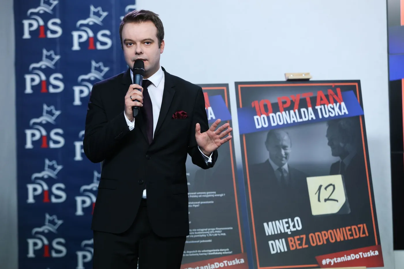 Bochenek o przepisie ws. publikacji przeprosin:  Nie ma tu drugiego dna