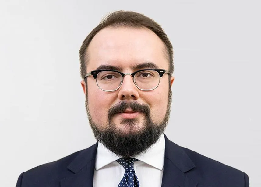 Przedstawiciel PiS straci miejsce w komisji kopertowej? Powodem "maile Dworczyka"