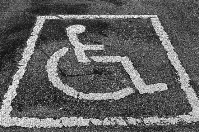 Samochody dla osób z niepełnosprawnościami. Rusza nabór wniosków o dofinansowanie