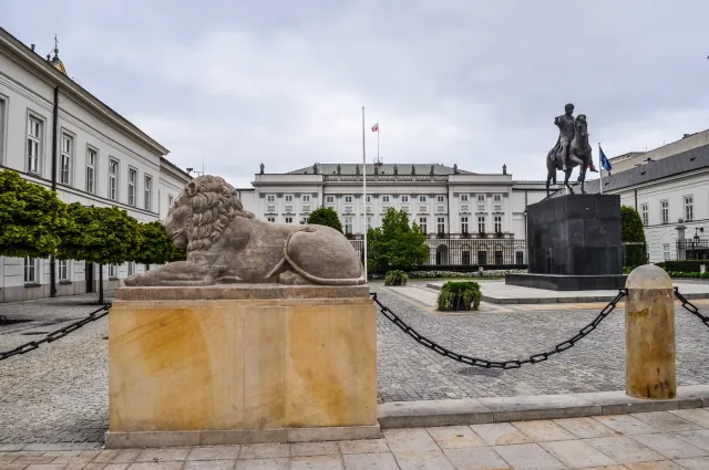 Prezydent porozmawia z marszałkiem Sejmu o Kamińskim i Wąsiku