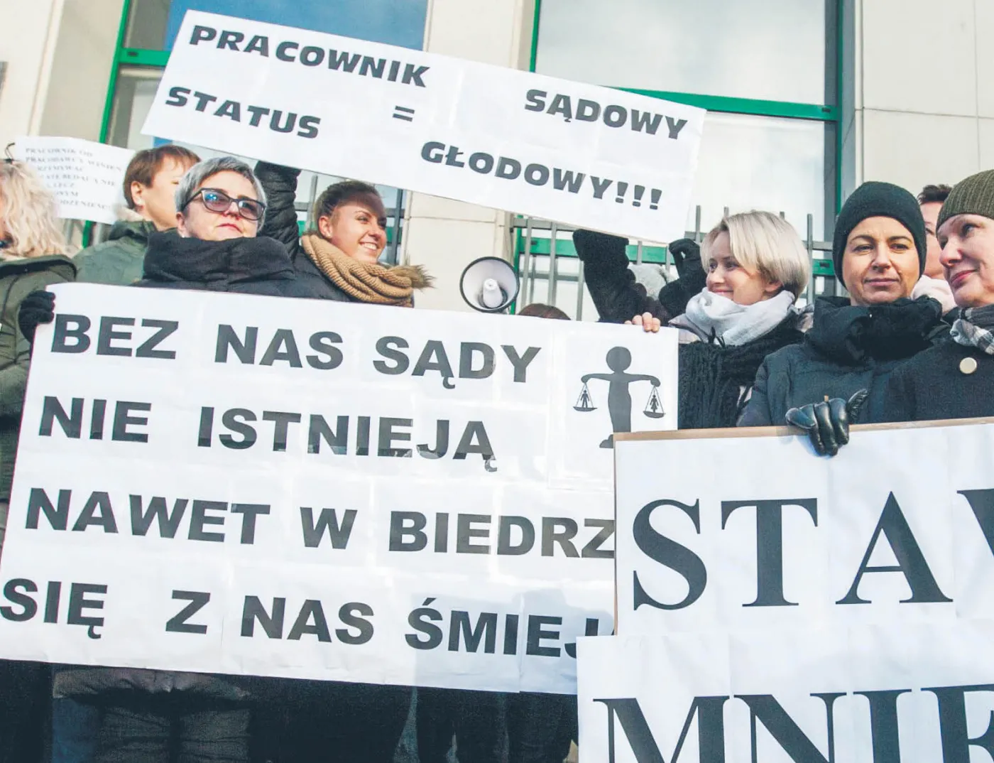 Dzień spadających wokand