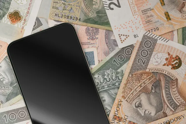 Nowa opłata od elektroniki od 2026 r. – smartfony i telewizory podrożeją nawet o 150 zł