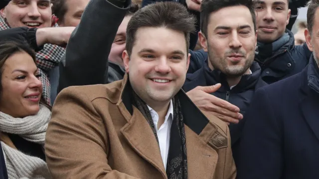 Nowy wątek afery w Szpitalu Południowym. Kacprzyk miał drugi kontrakt i 732 godzin pracy
