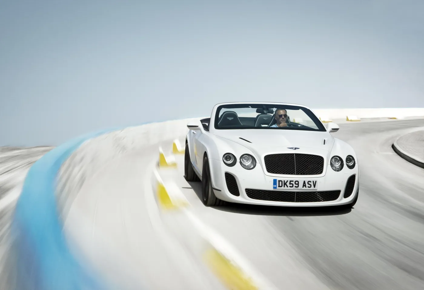 436869-supersports-convertible-06-2.jpg