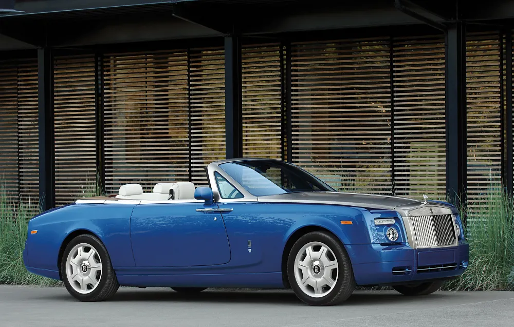 449101-phantom-drophead-coupeimage11.jpg