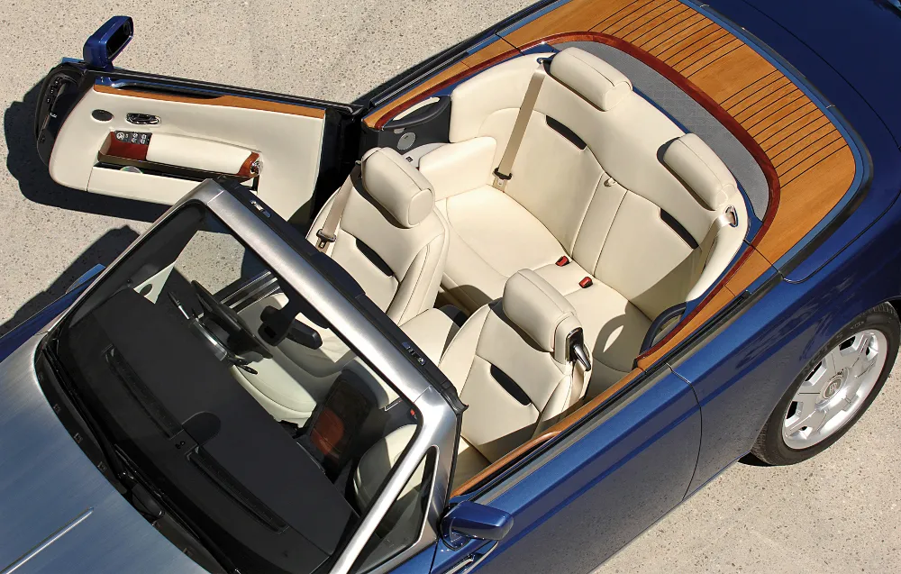 449146-phantom-drophead-coupeimage13.jpg