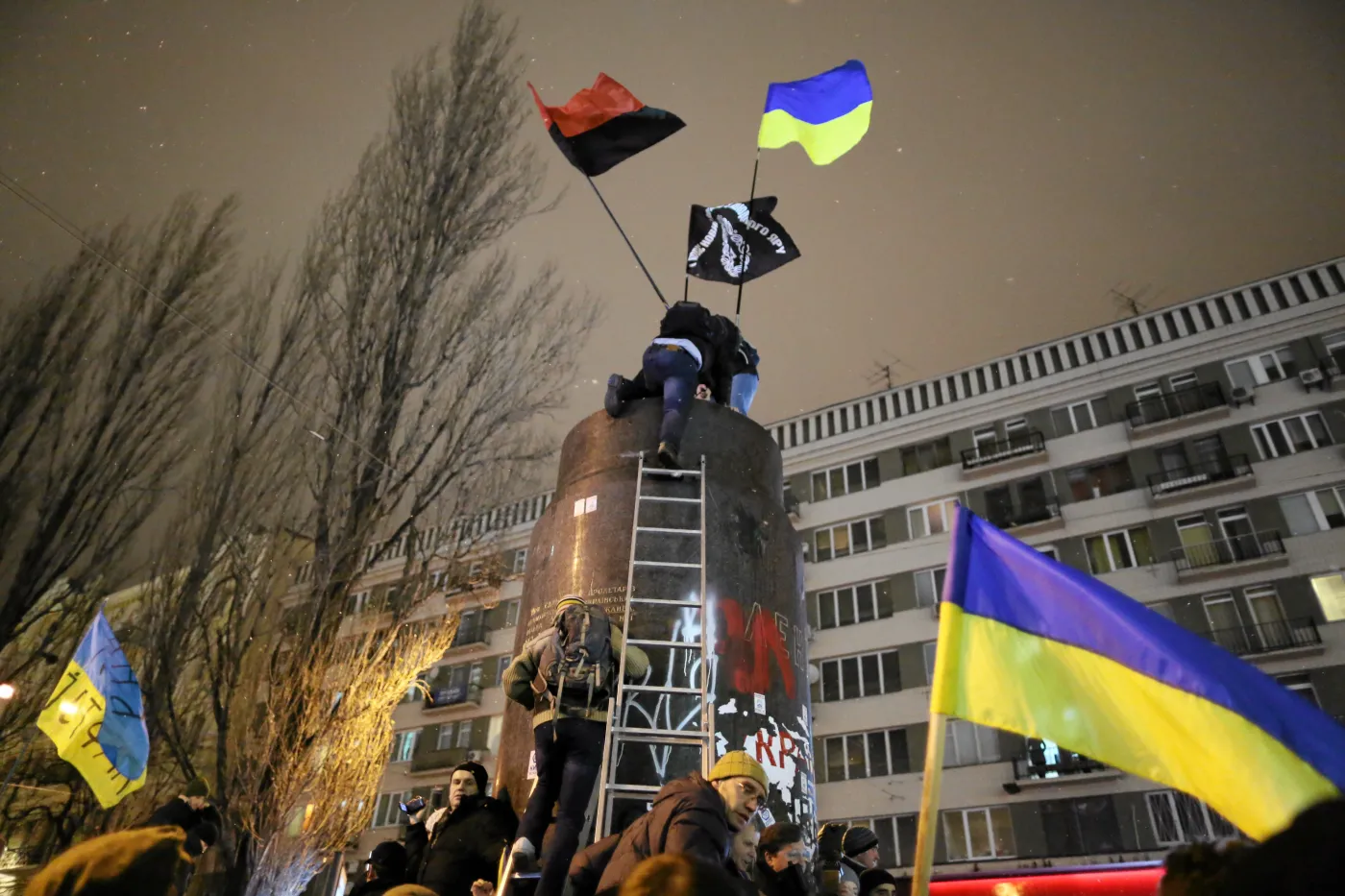 Ukraina: Zniszczono pomnik Lenina