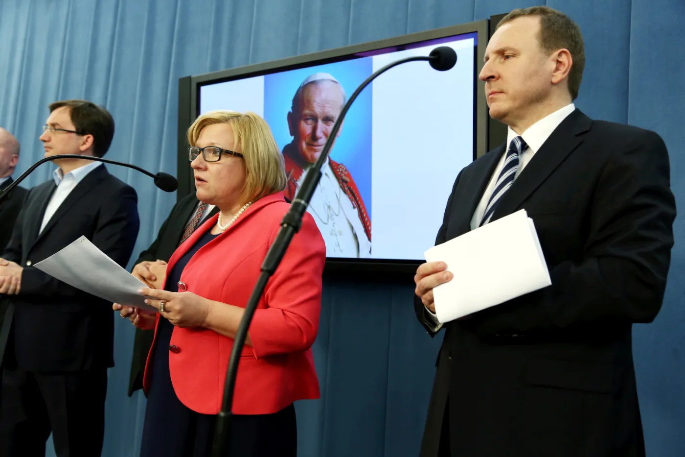 Dzień kanonizacji Jana Pawła II będzie wolny od pracy?