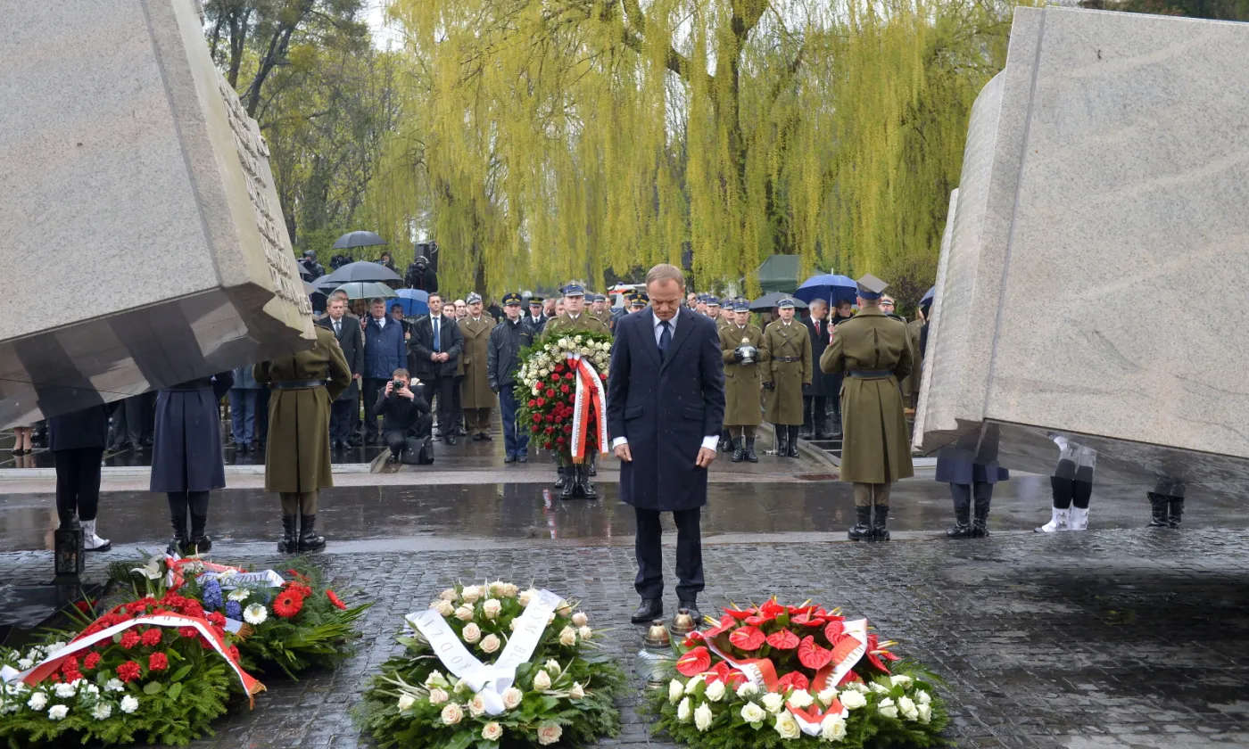 1744329-premier-donald-tusk-c-wzial.jpg