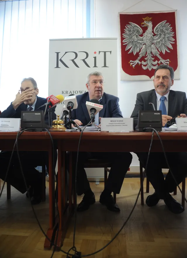 List księdza do Tuska w sprawie Telewizji Trwam: Działania KRRiT przypominają czasy Gomułki