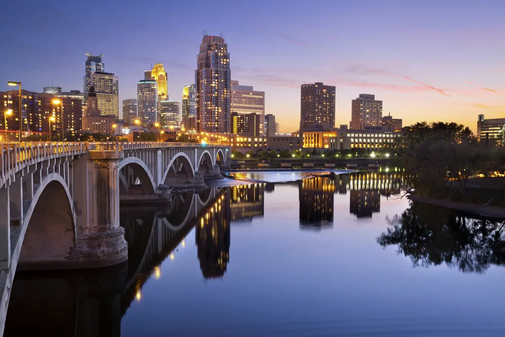 1409102-minneapolis-stany-zjednoczone.jpg
