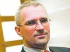 1427935-krzysztof-sachs-partner-w-ey.jpg