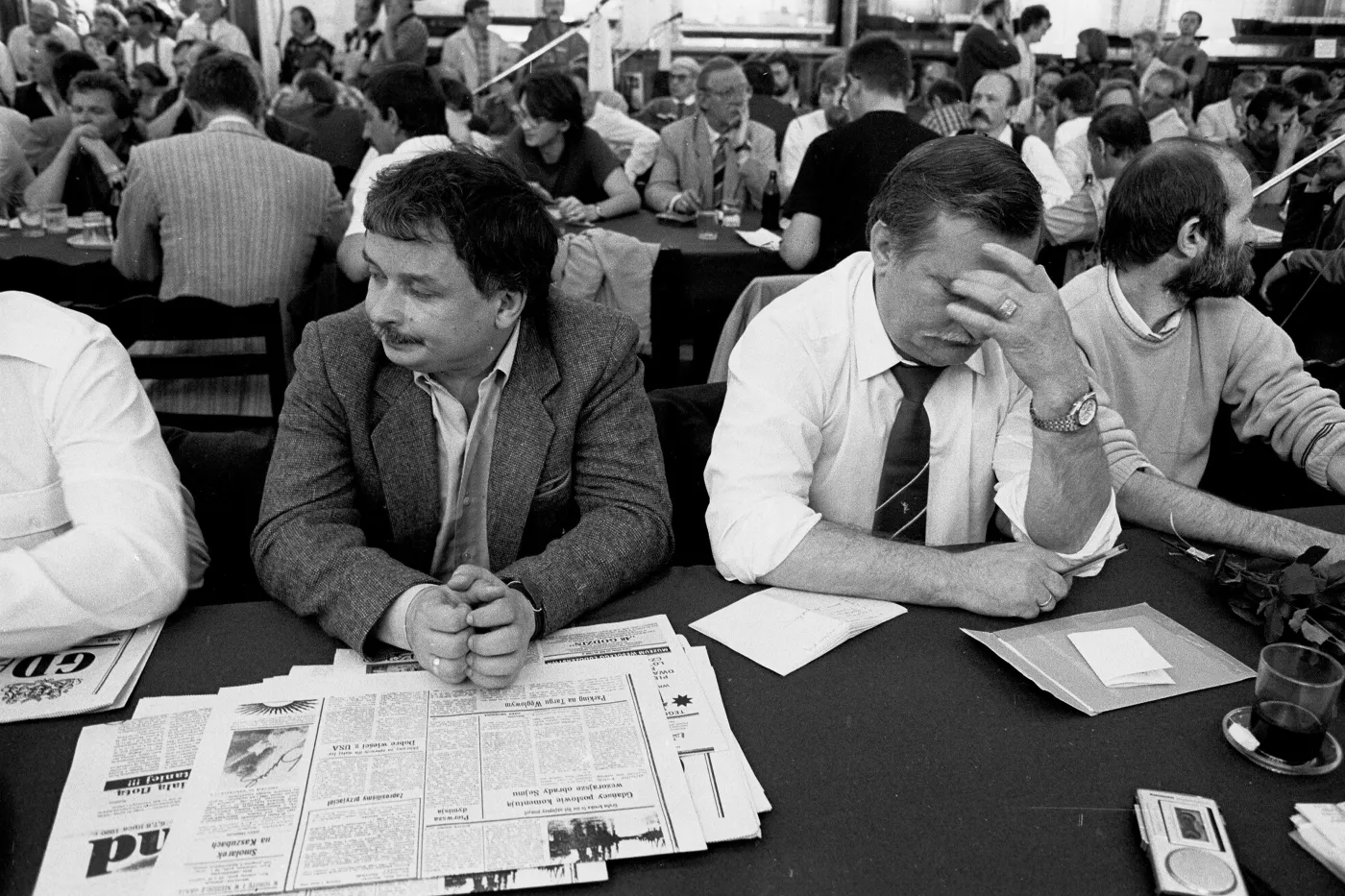 Wałęsa o Kaczyńskich: Świetni w walce, ale nie w pracy. Dlatego wyrzuciłem ich z pracy
