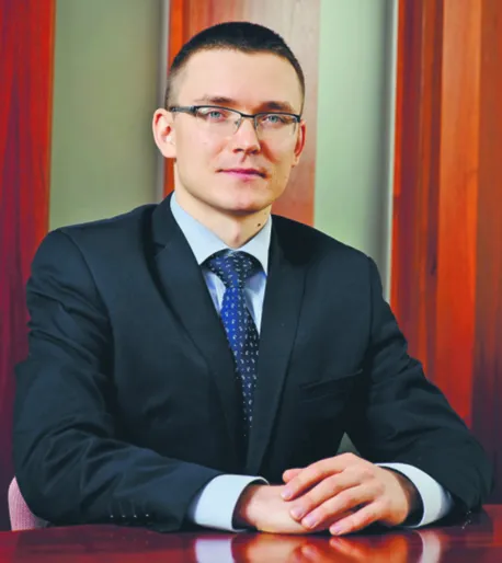 2122948-michal-tomasiak-radca-prawny.jpg