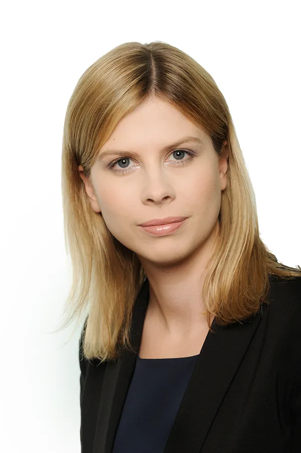 2236034-aleksandra-kuznicka-associate.jpg