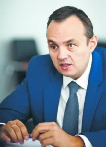 2323515-piotr-krupa-prezes-grupy-kruk.jpg